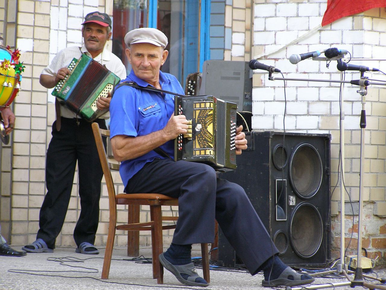 Грай, гармошко
